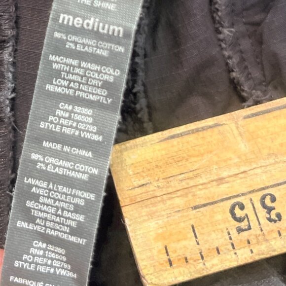 VUORI Women's Shorts Size Medium Camo Black Grey Cotton Drawstring Waist - Picture 5 of 10